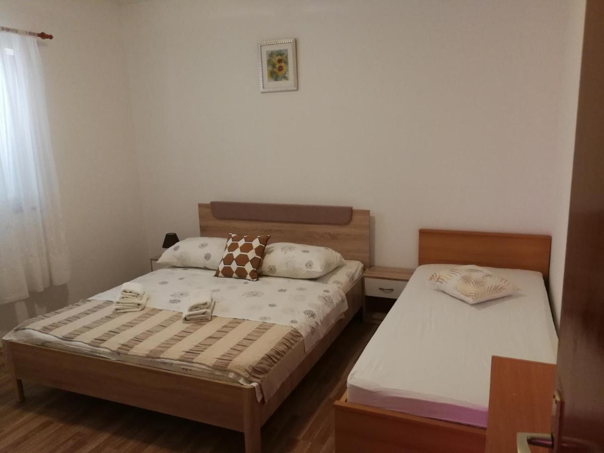 Apartments By The Sea Cove Ostricka Luka, Rogoznica - 13709 ภายนอก รูปภาพ