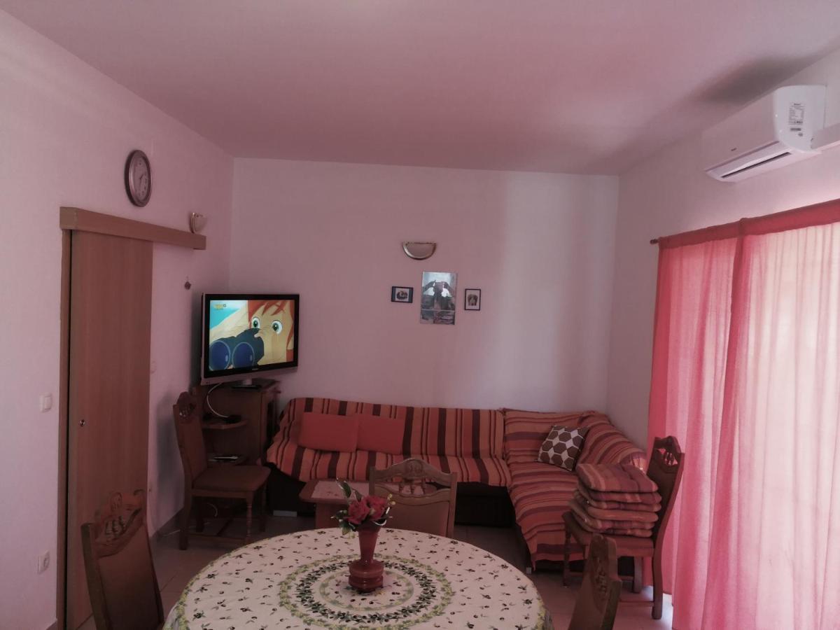 Apartments By The Sea Cove Ostricka Luka, Rogoznica - 13709 ภายนอก รูปภาพ