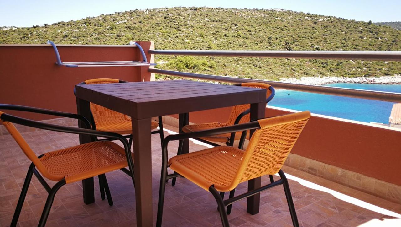 Apartments By The Sea Cove Ostricka Luka, Rogoznica - 13709 ภายนอก รูปภาพ